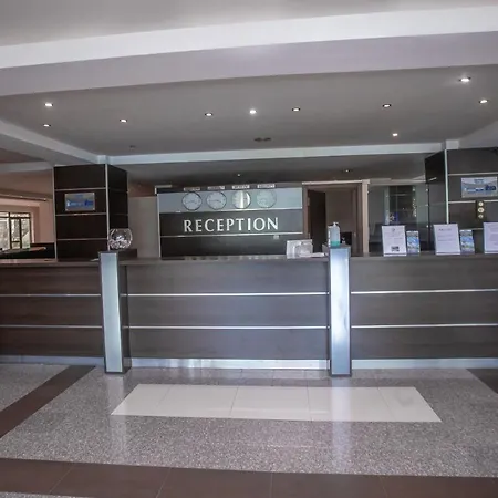 Amfibia Complex 3* ساني بيتش