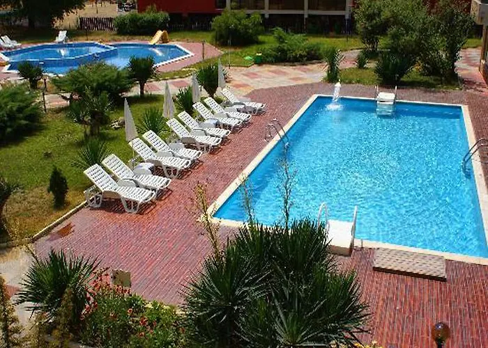 Amfibia Complex 3* Σάνι Μπιτς