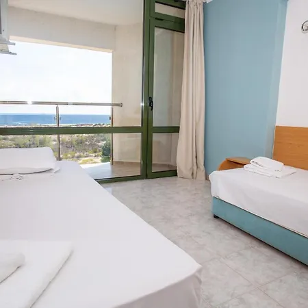 Hotel Amfibia Complex Sluneční pobřeží