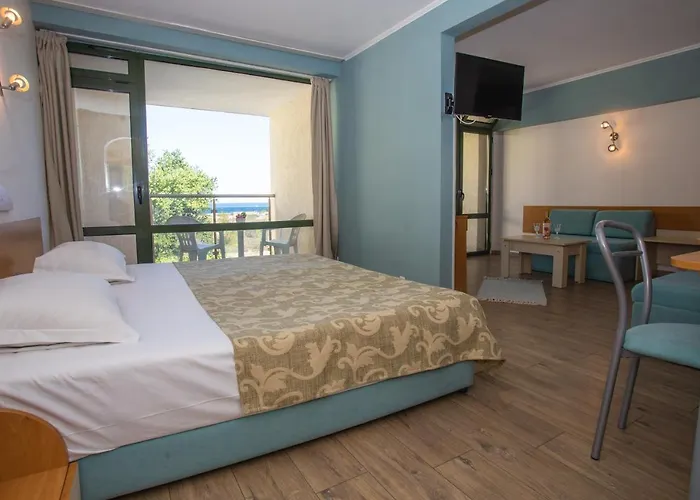 ホテル Amfibia Complex