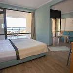 Хотел Amfibia Complex Слънчев бряг