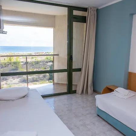 Hotell Amfibia Complex Slăntjev Brjag